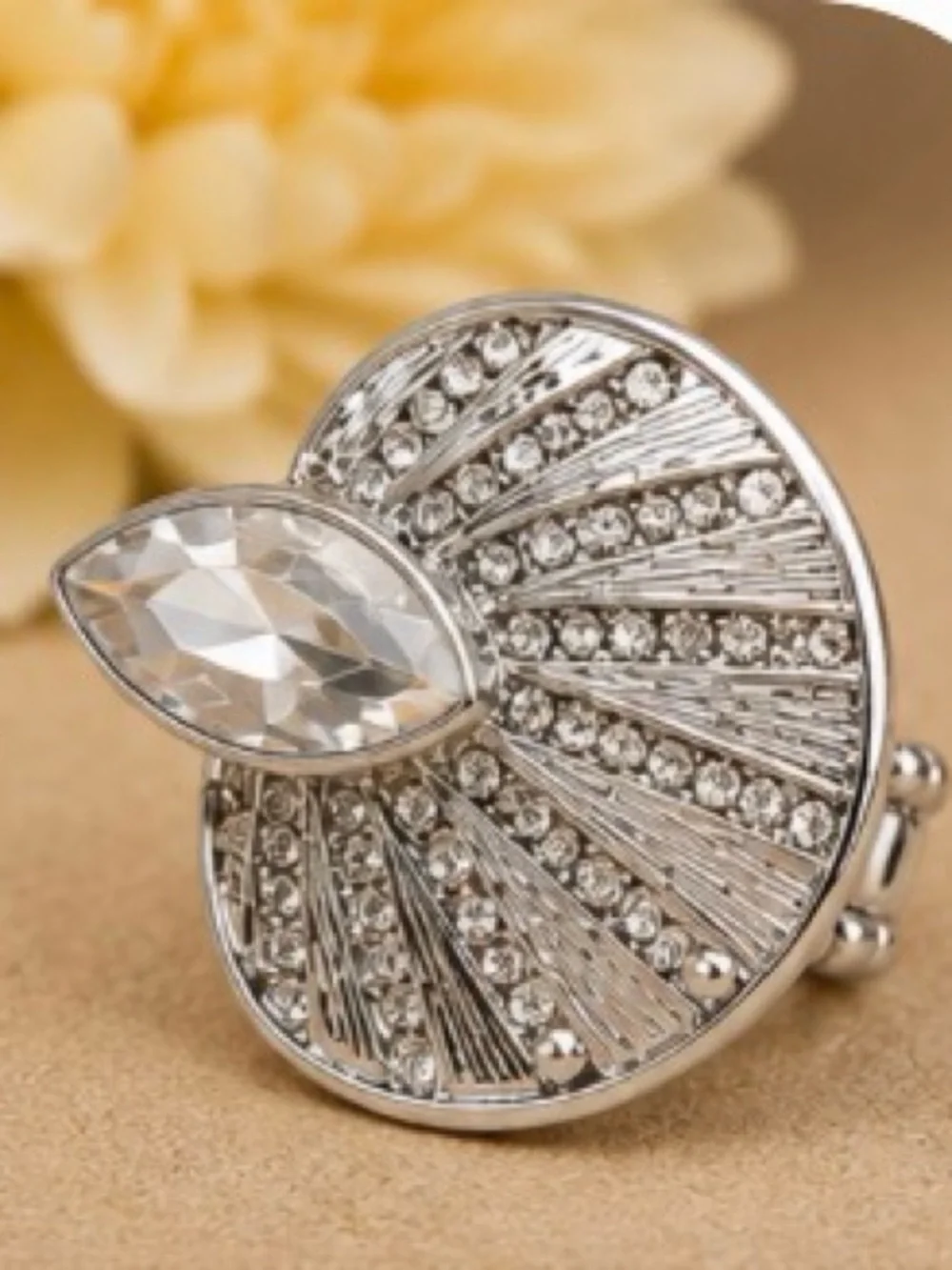 Paparazzi Silver Statement Stretch Ring,  Crystal Rhinestone Cocktail Ring, NWOT